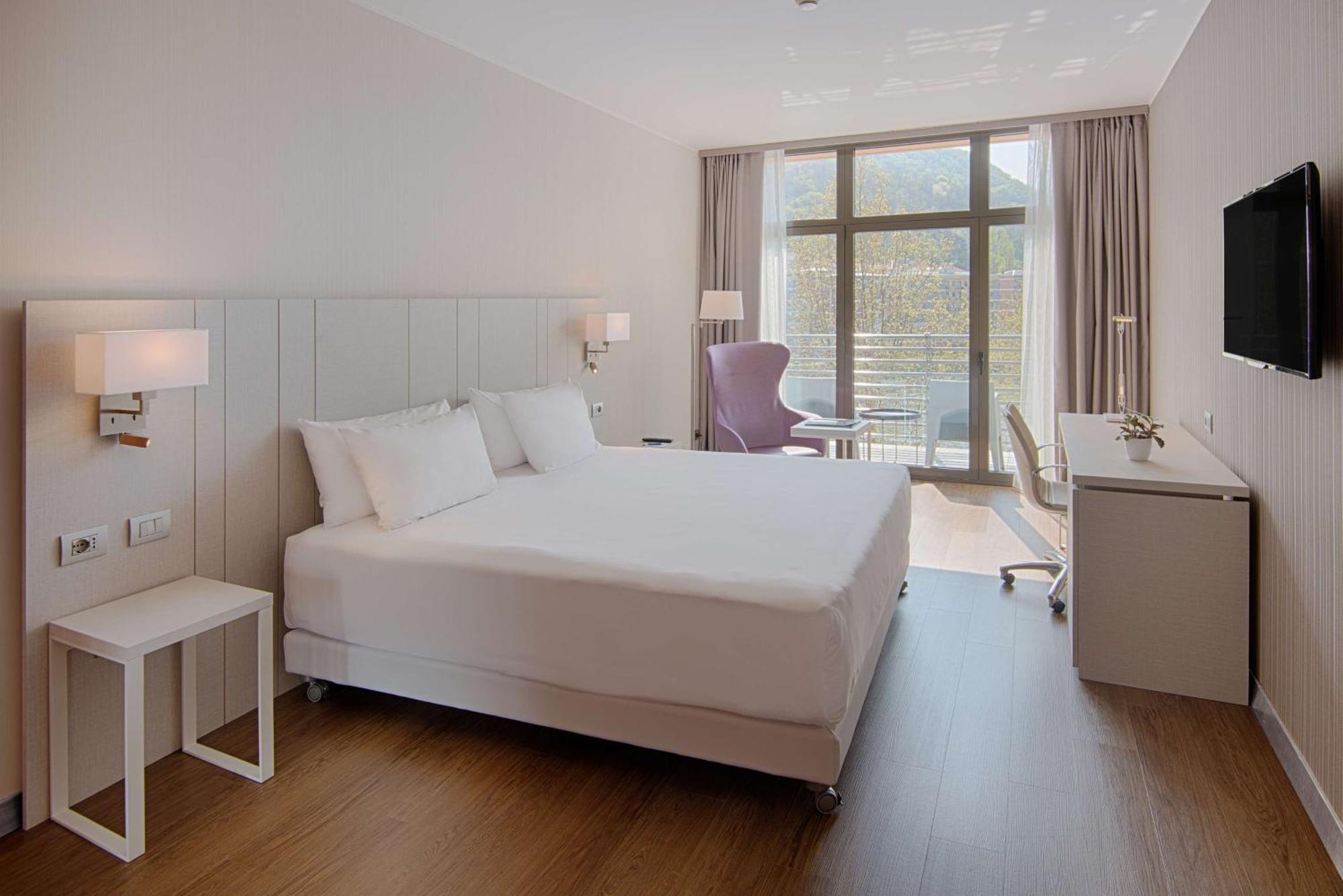 Superior Double or Twin Room View Terrace